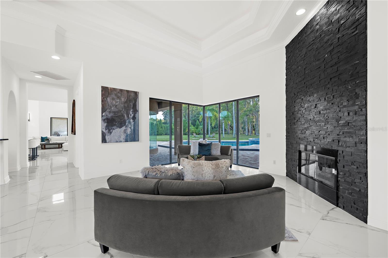 STEEPLECHASE - Residential