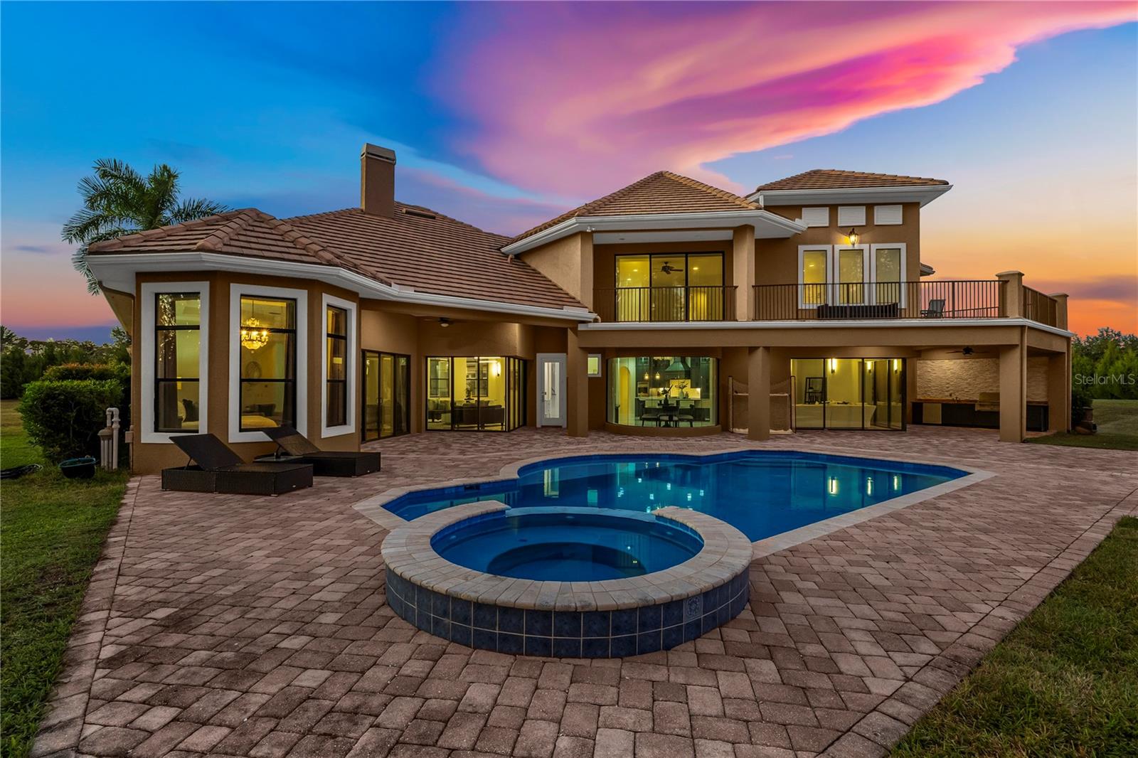 STEEPLECHASE - Residential