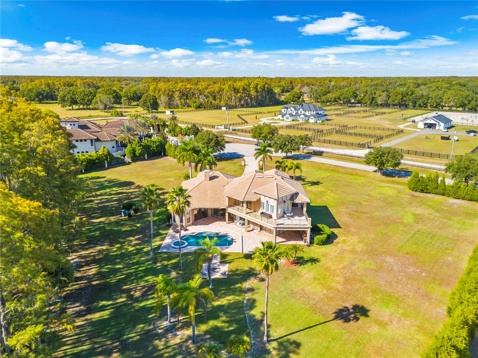 STEEPLECHASE - Residential