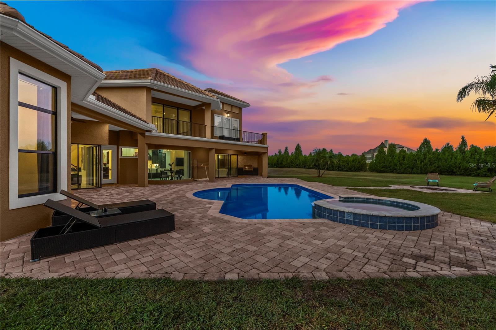 STEEPLECHASE - Residential