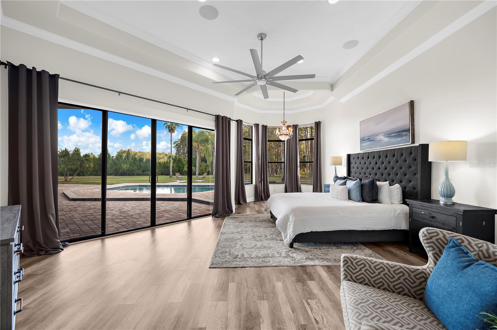 STEEPLECHASE - Residential