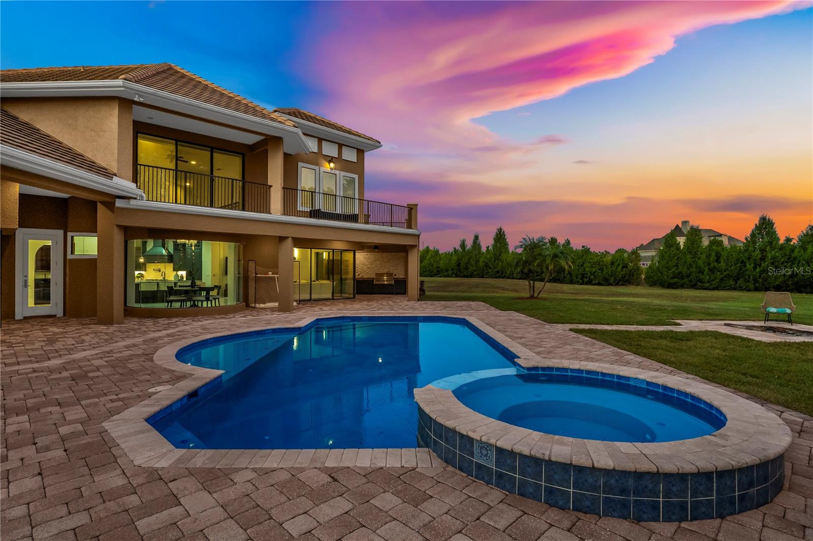 STEEPLECHASE - Residential