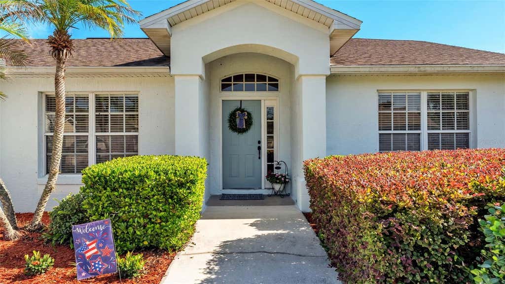Photo of 530 Jessanda Way, Lakeland, FL 33813 (MLS # L4962882)