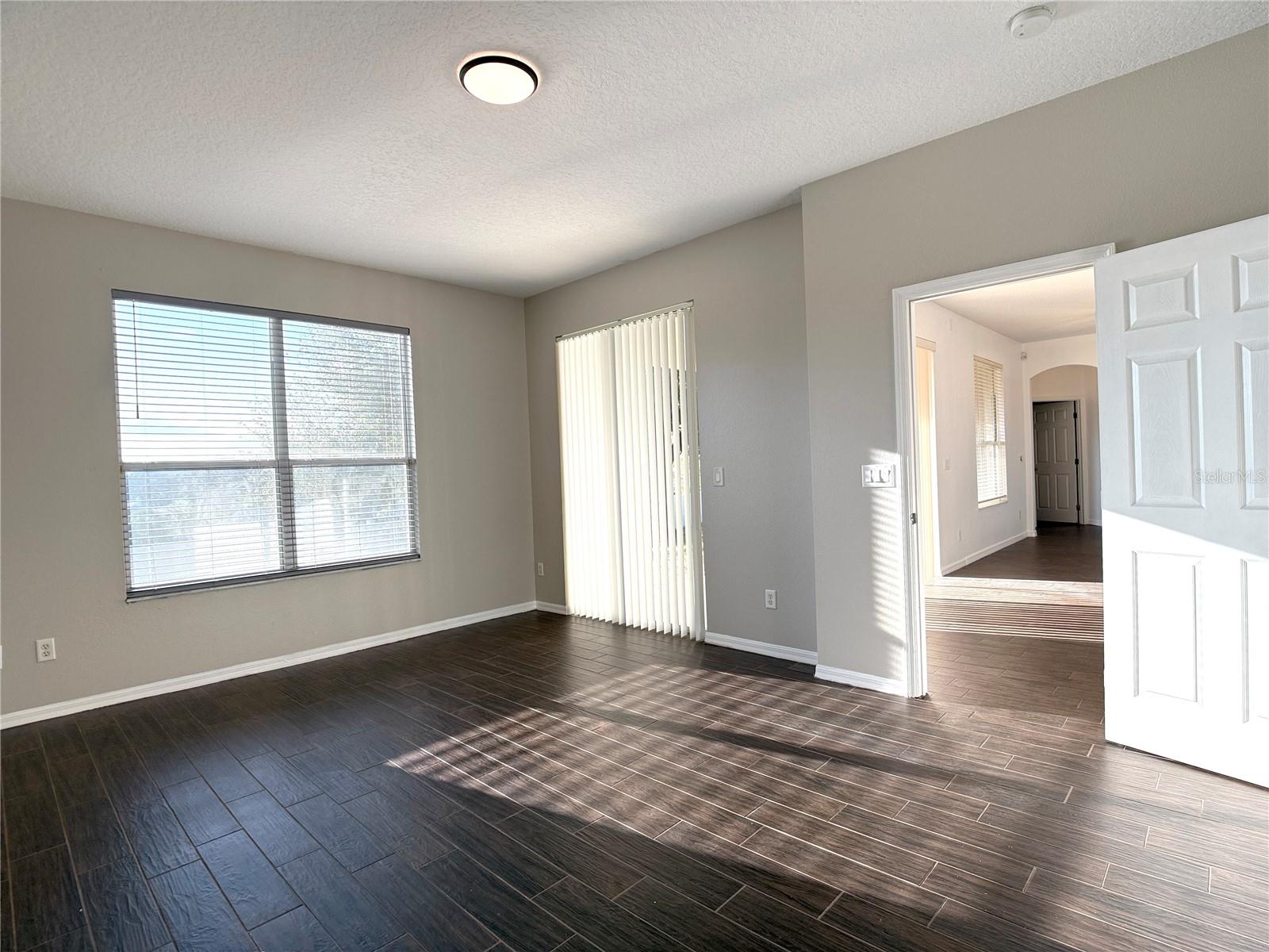 ARROWHEAD PH 03 - Residential Lease