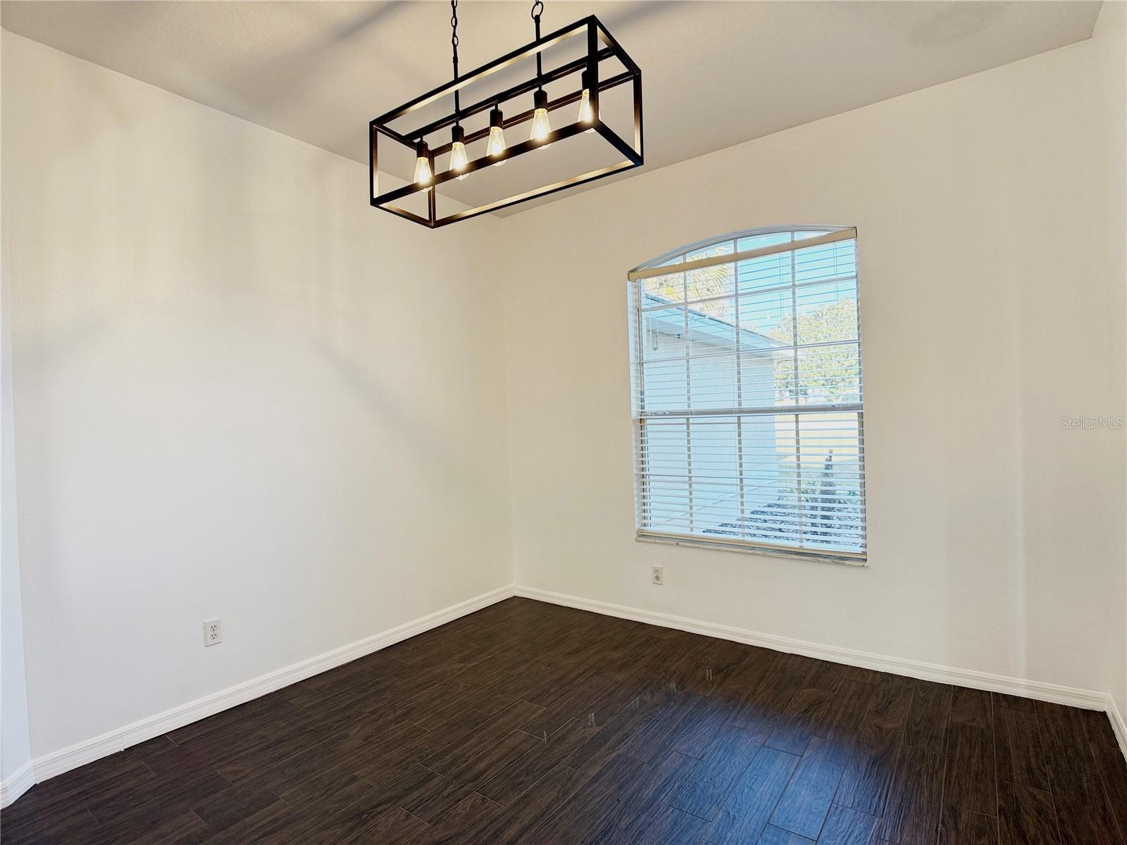 ARROWHEAD PH 03 - Residential Lease