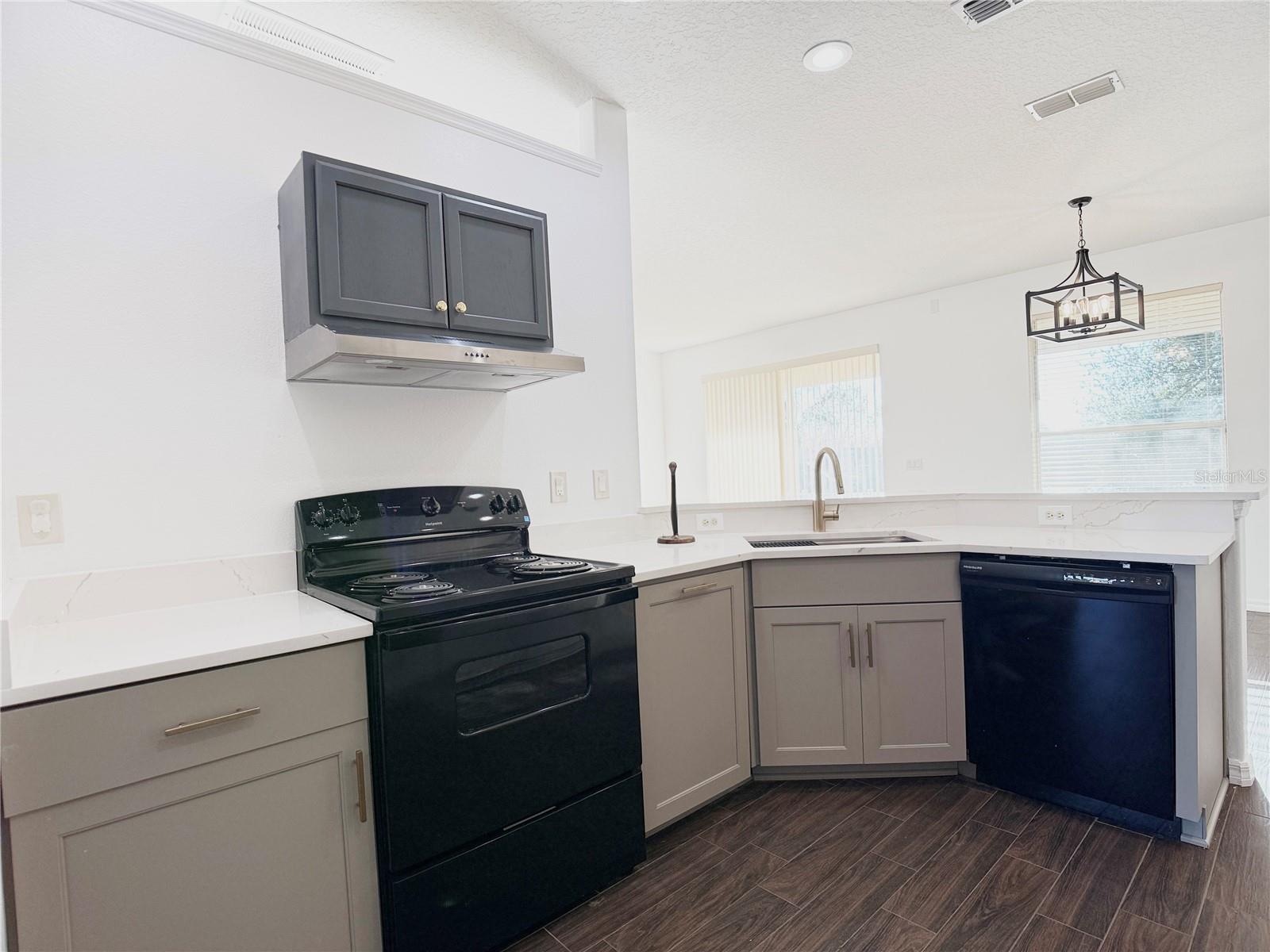 ARROWHEAD PH 03 - Residential Lease