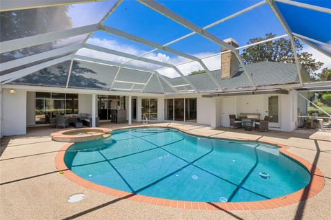 A home in LADY LAKE