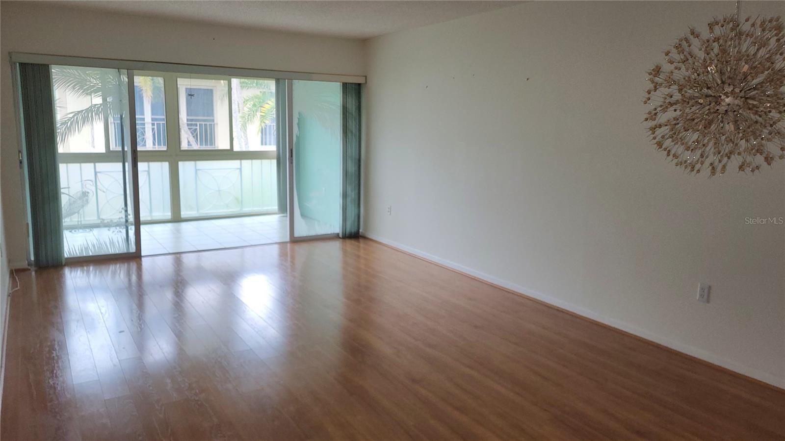 19029 US HIGHWAY 19 N 5-14