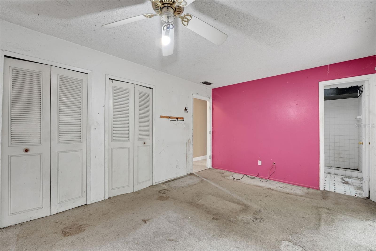 FOXMOOR UNIT 2 - Residential