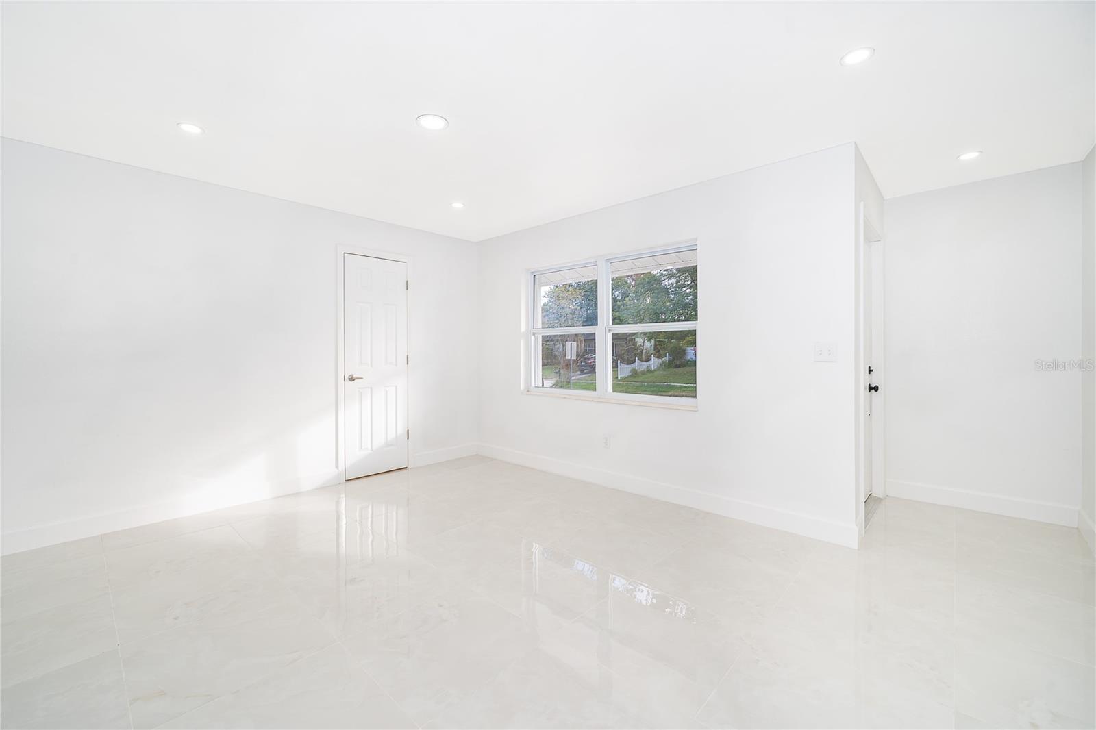 COUNTRY CLUB HEIGHTS UNIT 1 - Residential