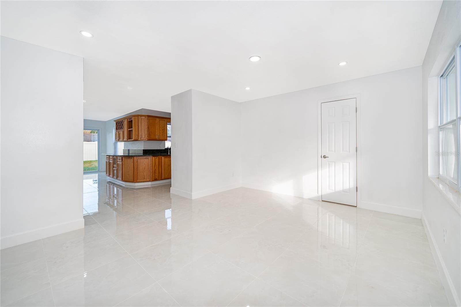 COUNTRY CLUB HEIGHTS UNIT 1 - Residential