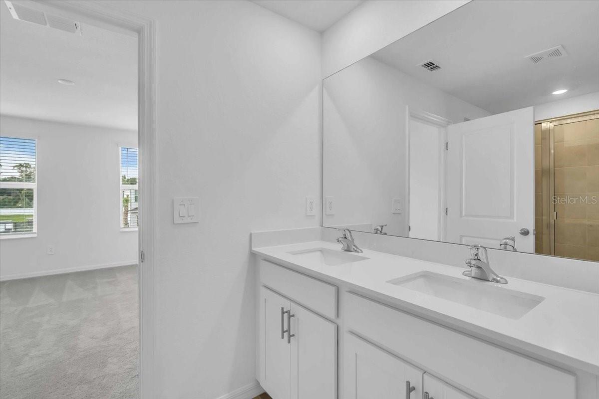 AURORA - Residential Lease