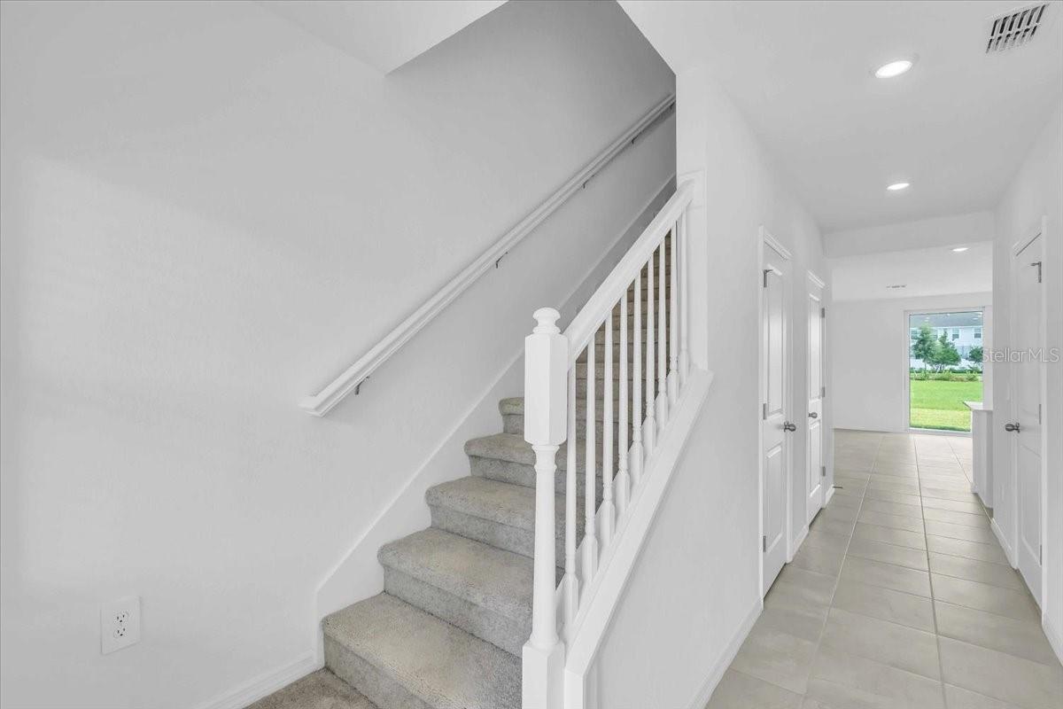 AURORA - Residential Lease