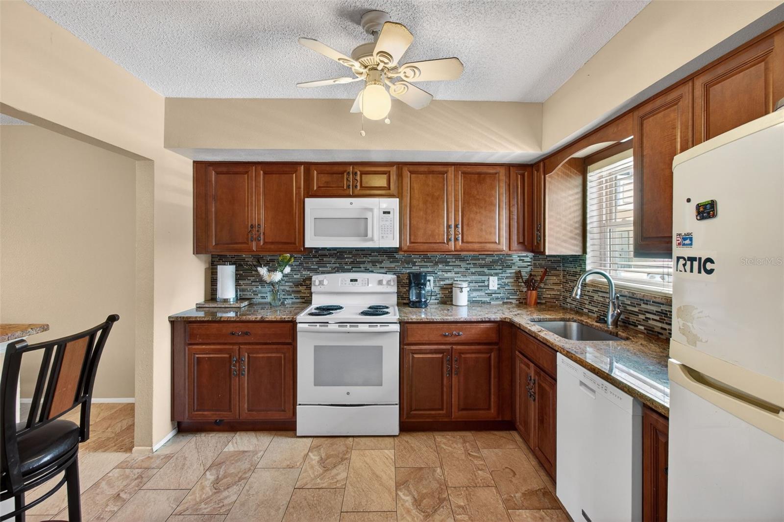 2285 ISRAELI DRIVE 29