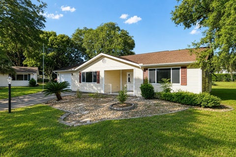 Photo of 10920 SW 82nd Terrace, Ocala, FL 34481 (MLS # O6421037)