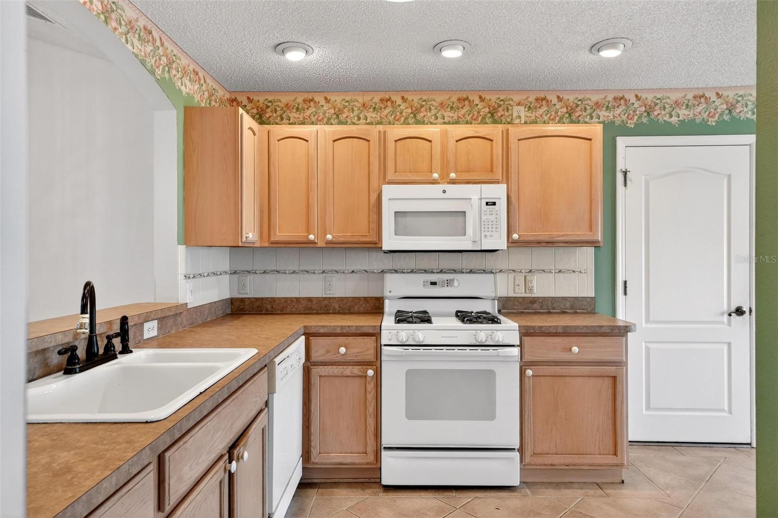 SUMTER VILLAGES - Residential