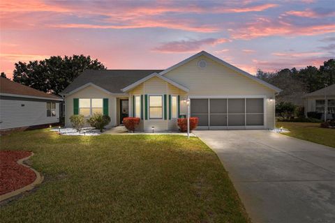 Photo of 1305 La Estrellita Way, The Villages, FL 32162 (MLS # G5107029)