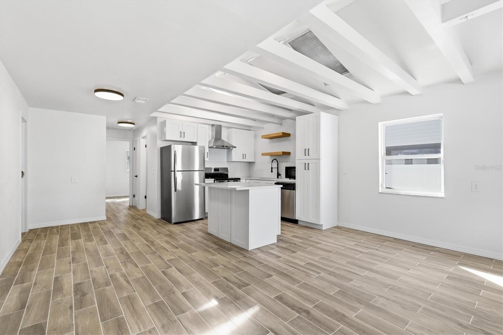 SHOREACRES CENTER - Residential