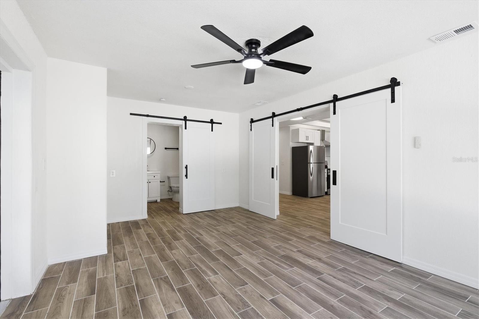 SHOREACRES CENTER - Residential