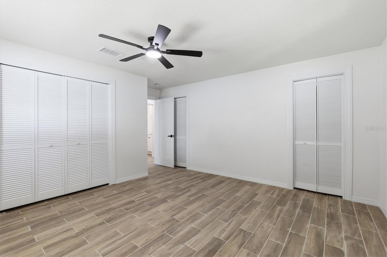 SHOREACRES CENTER - Residential