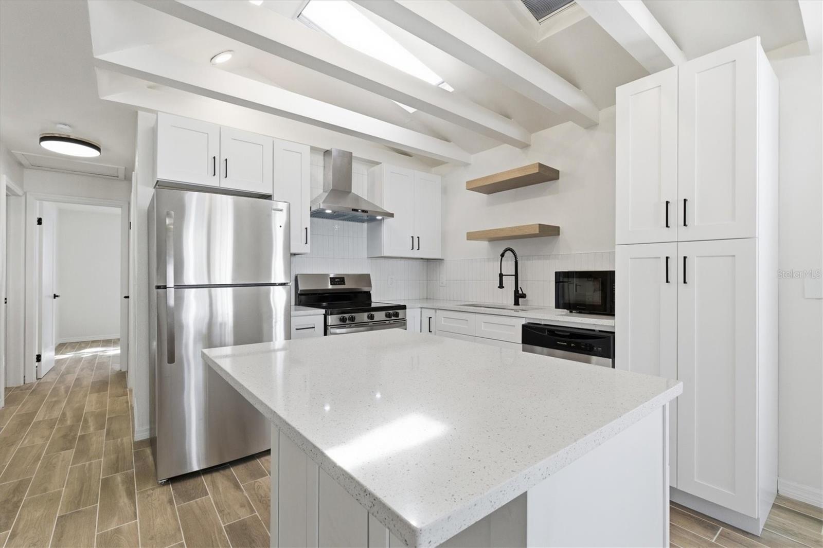 SHOREACRES CENTER - Residential