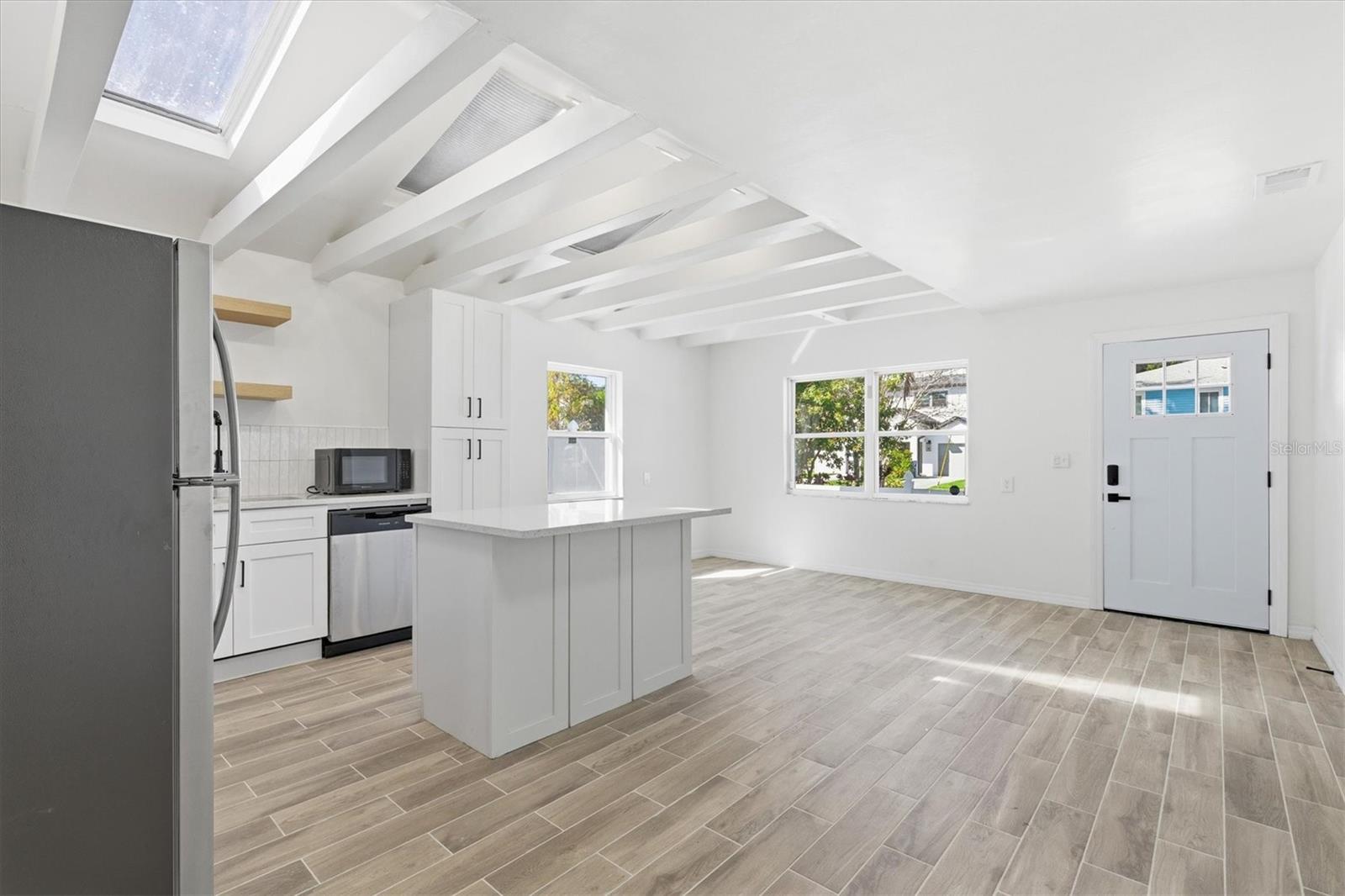 SHOREACRES CENTER - Residential