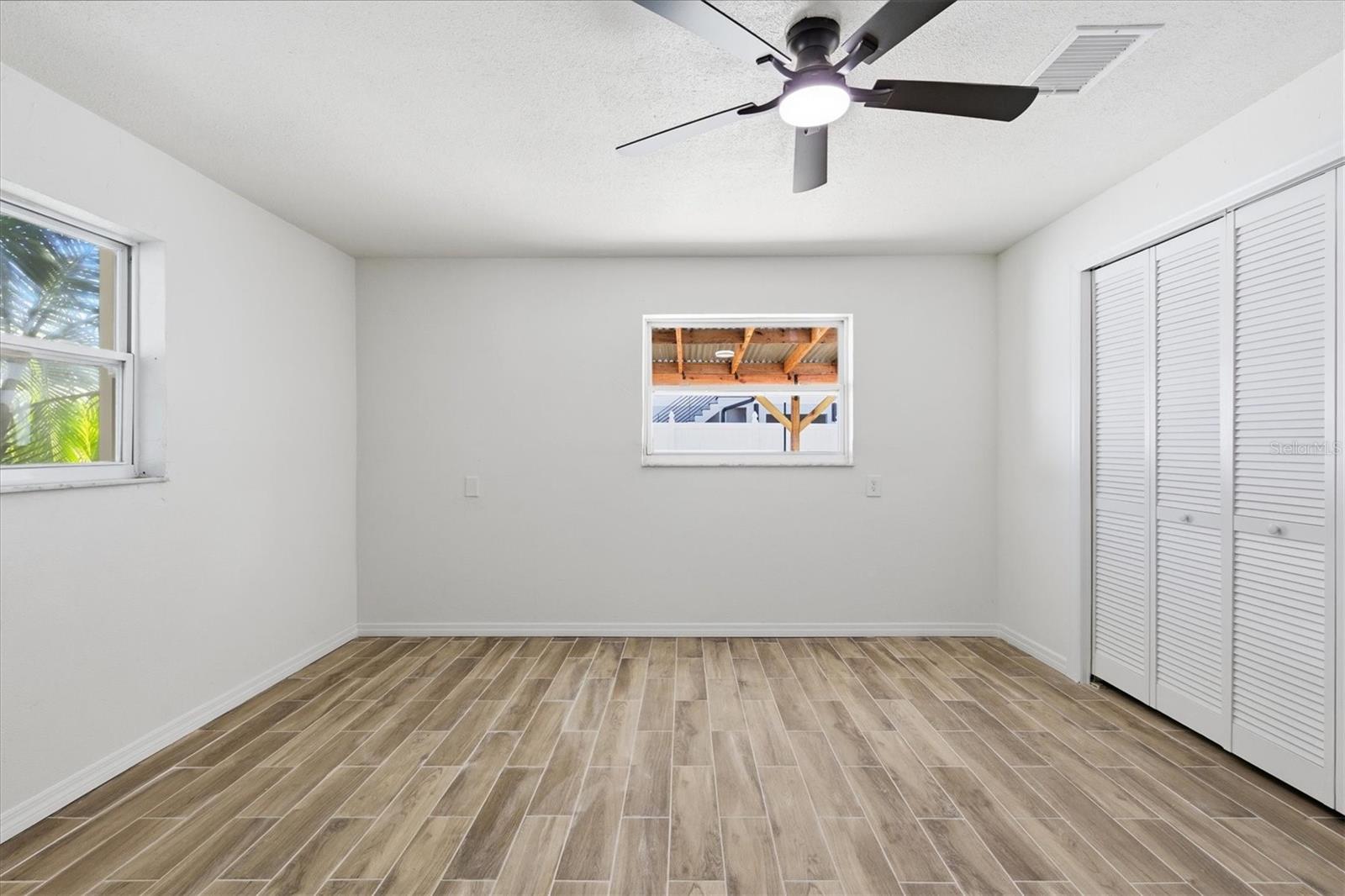 SHOREACRES CENTER - Residential