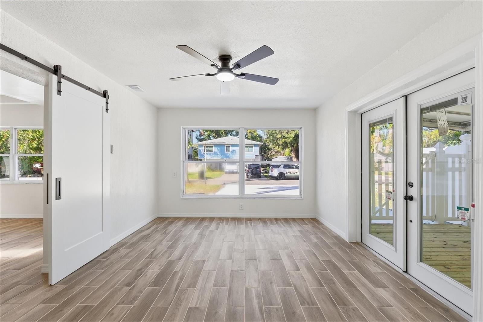 SHOREACRES CENTER - Residential