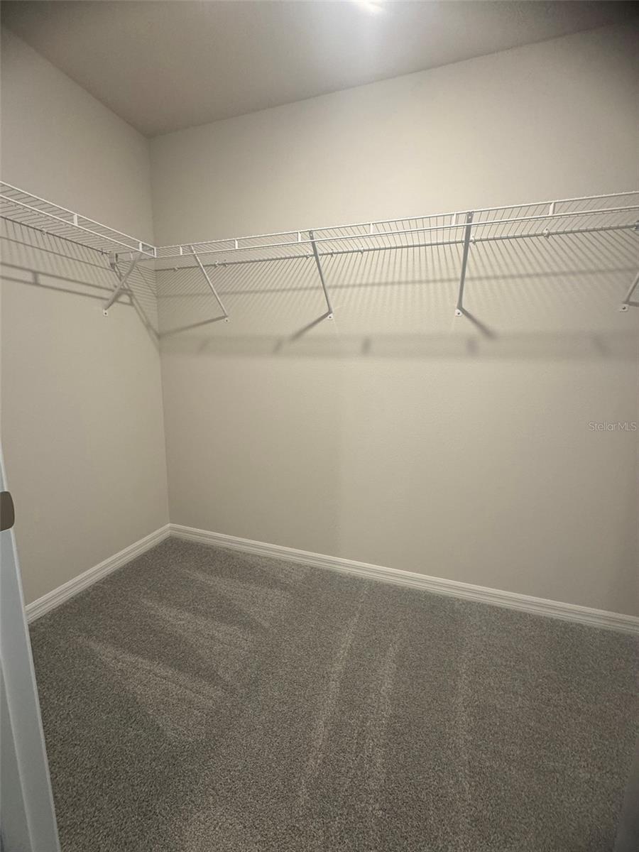 EVERGREEN PH II - Residential Lease