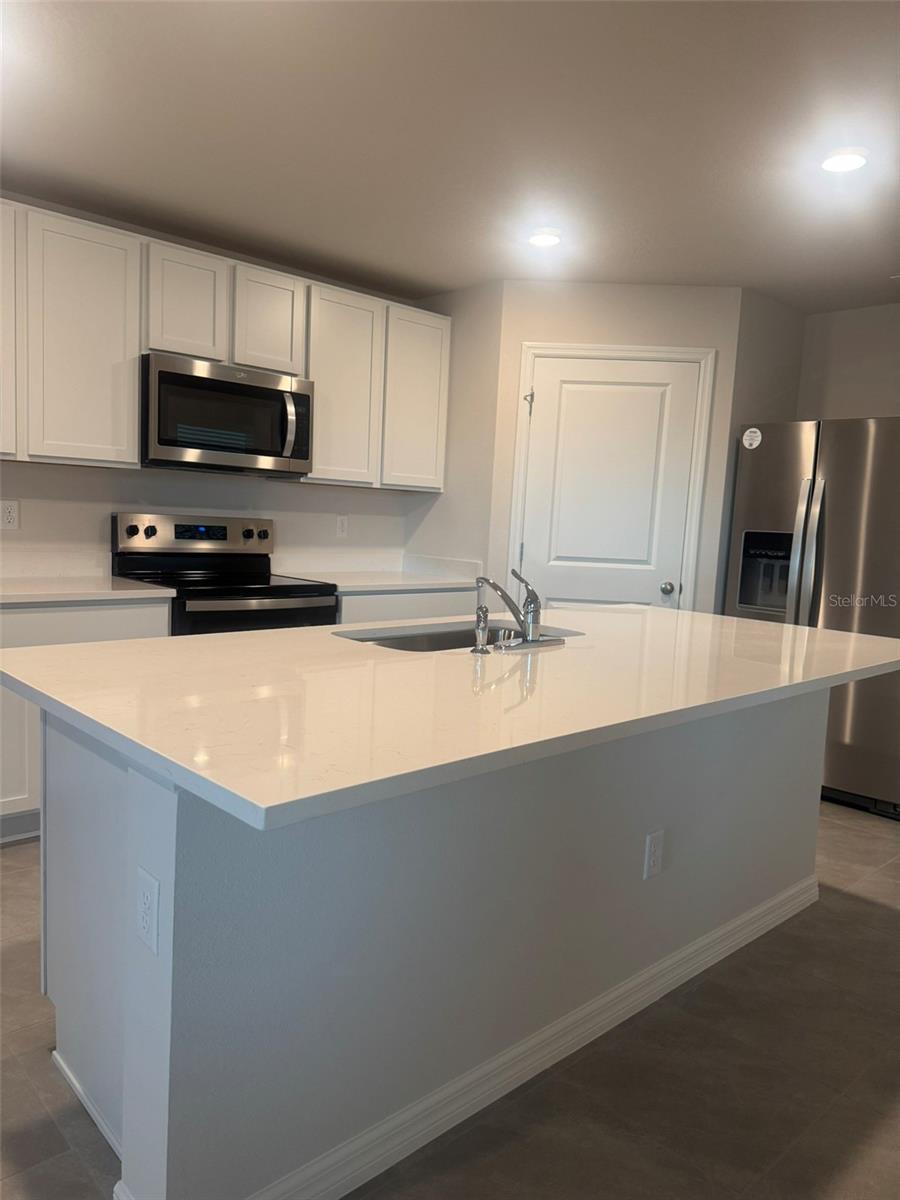 EVERGREEN PH II - Residential Lease