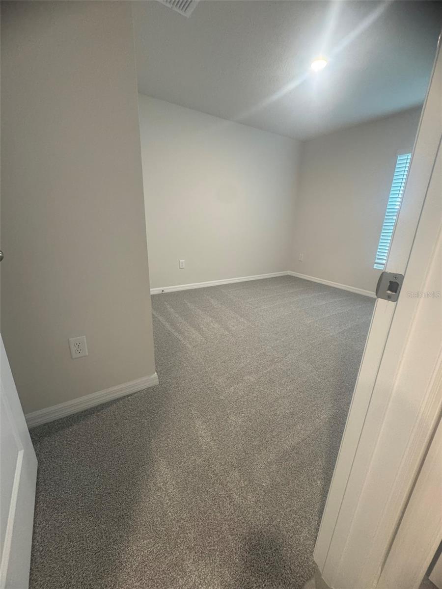 EVERGREEN PH II - Residential Lease