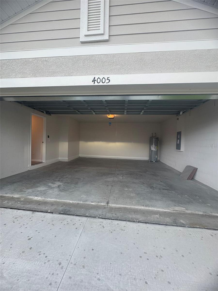 EVERGREEN PH II - Residential Lease