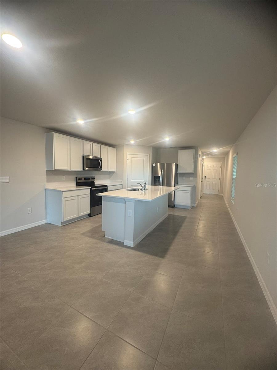 EVERGREEN PH II - Residential Lease