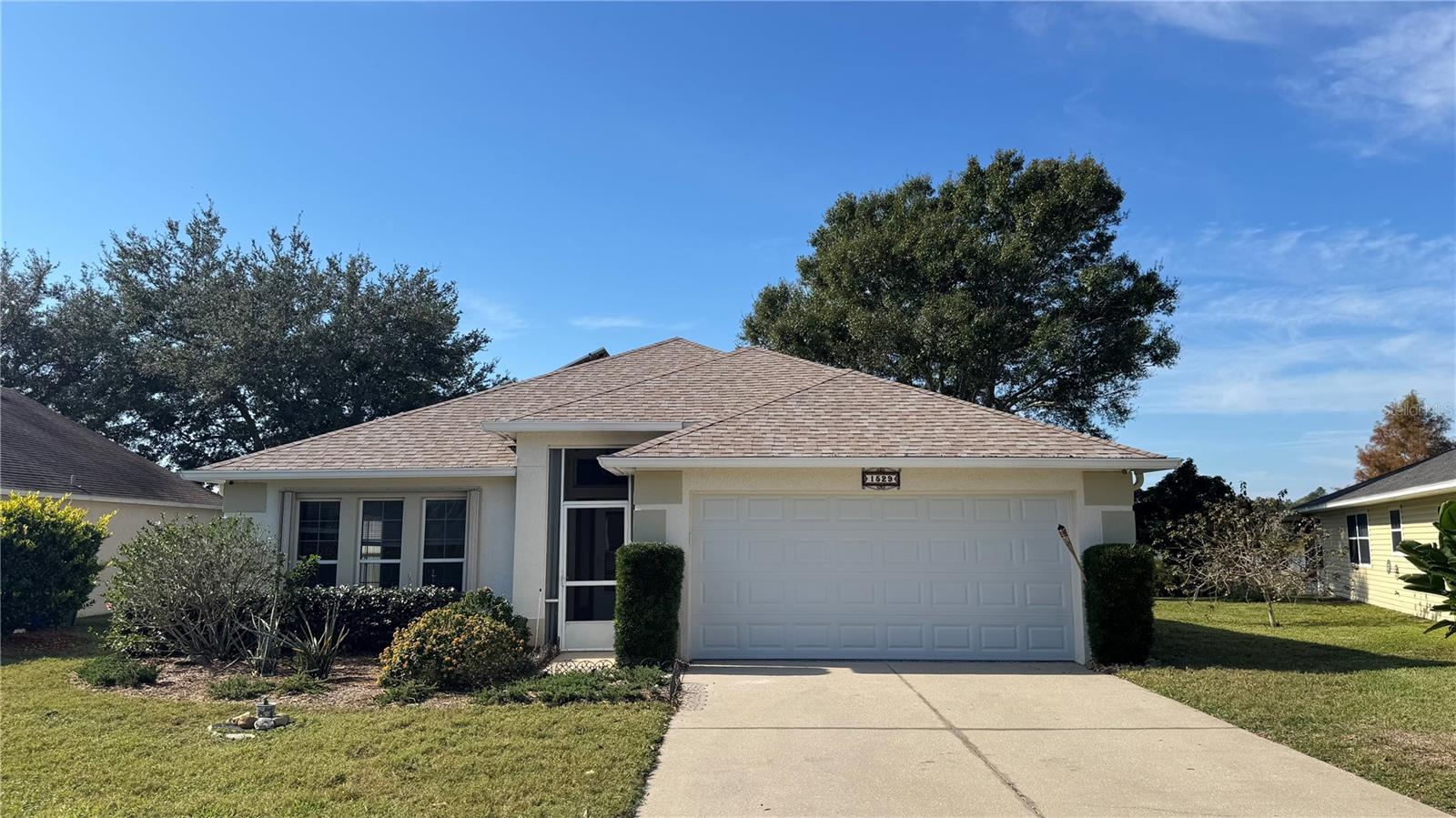 LAKE SAUNDERS POINT - Residential