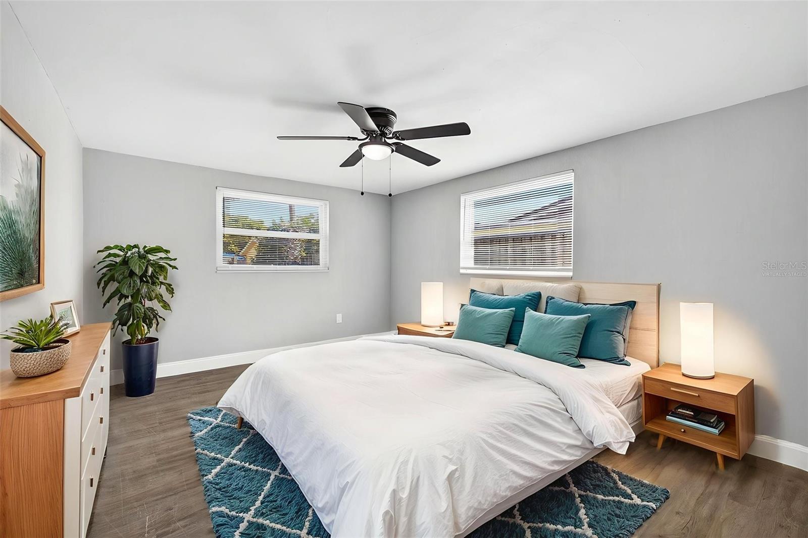 PALM TERRACE ESTATES - Residential