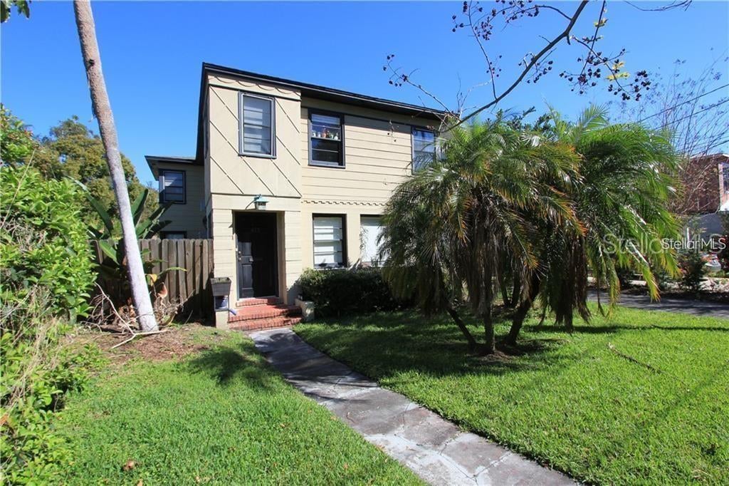 Photo of 417 E Gore Street, Orlando, FL 32806 (MLS # O6416241)