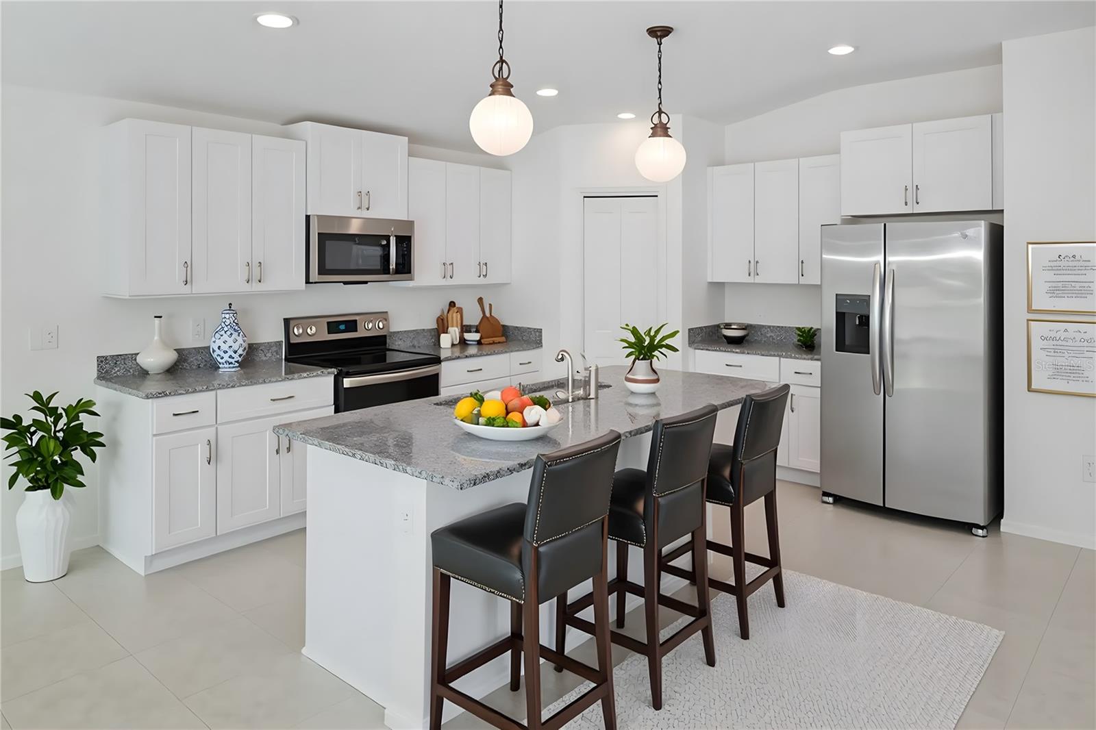 ABBOTT SQUARE PH 1B - Residential