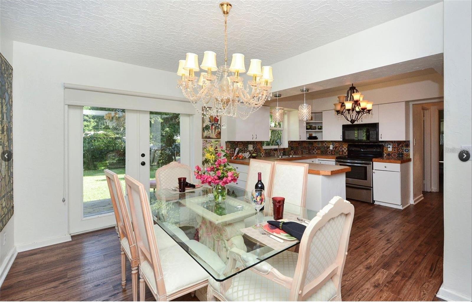 COCOANUT HEIGHTS - Residential Lease