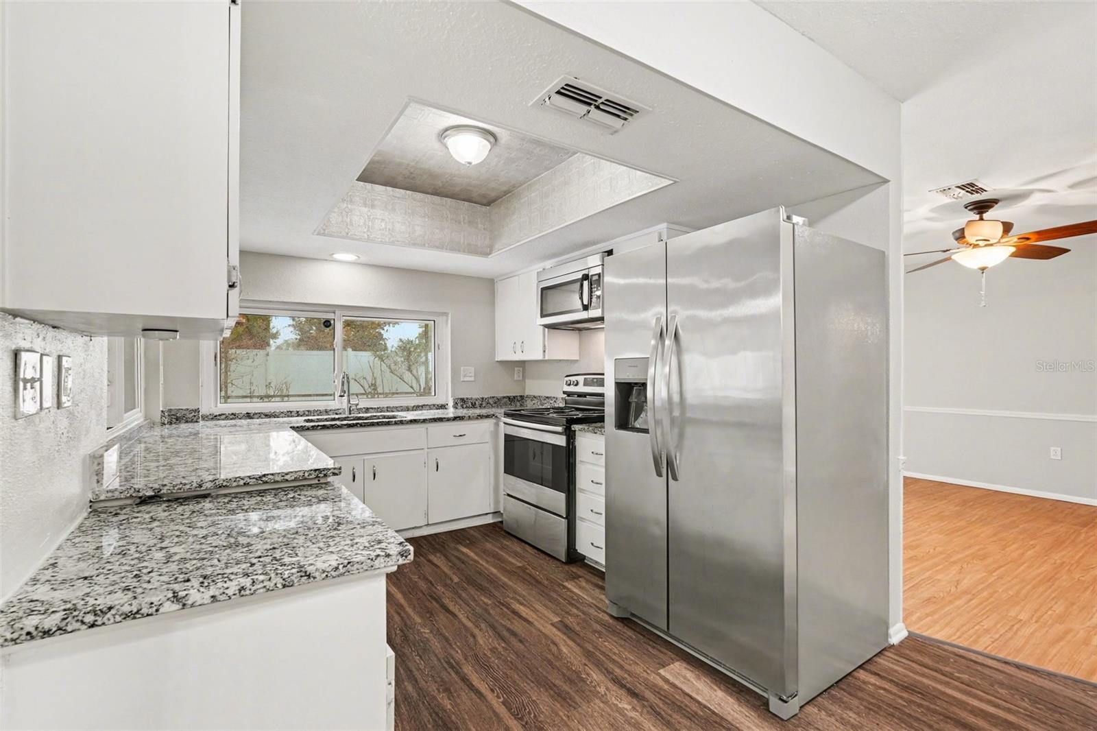 RAVENSWOOD VILLAGE - Residential