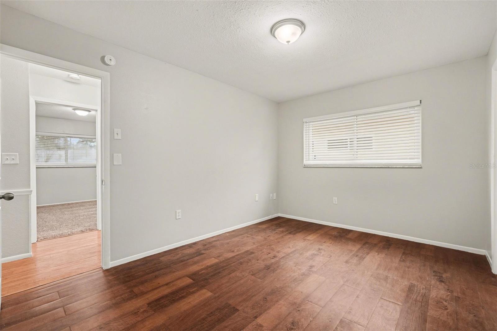 RAVENSWOOD VILLAGE - Residential