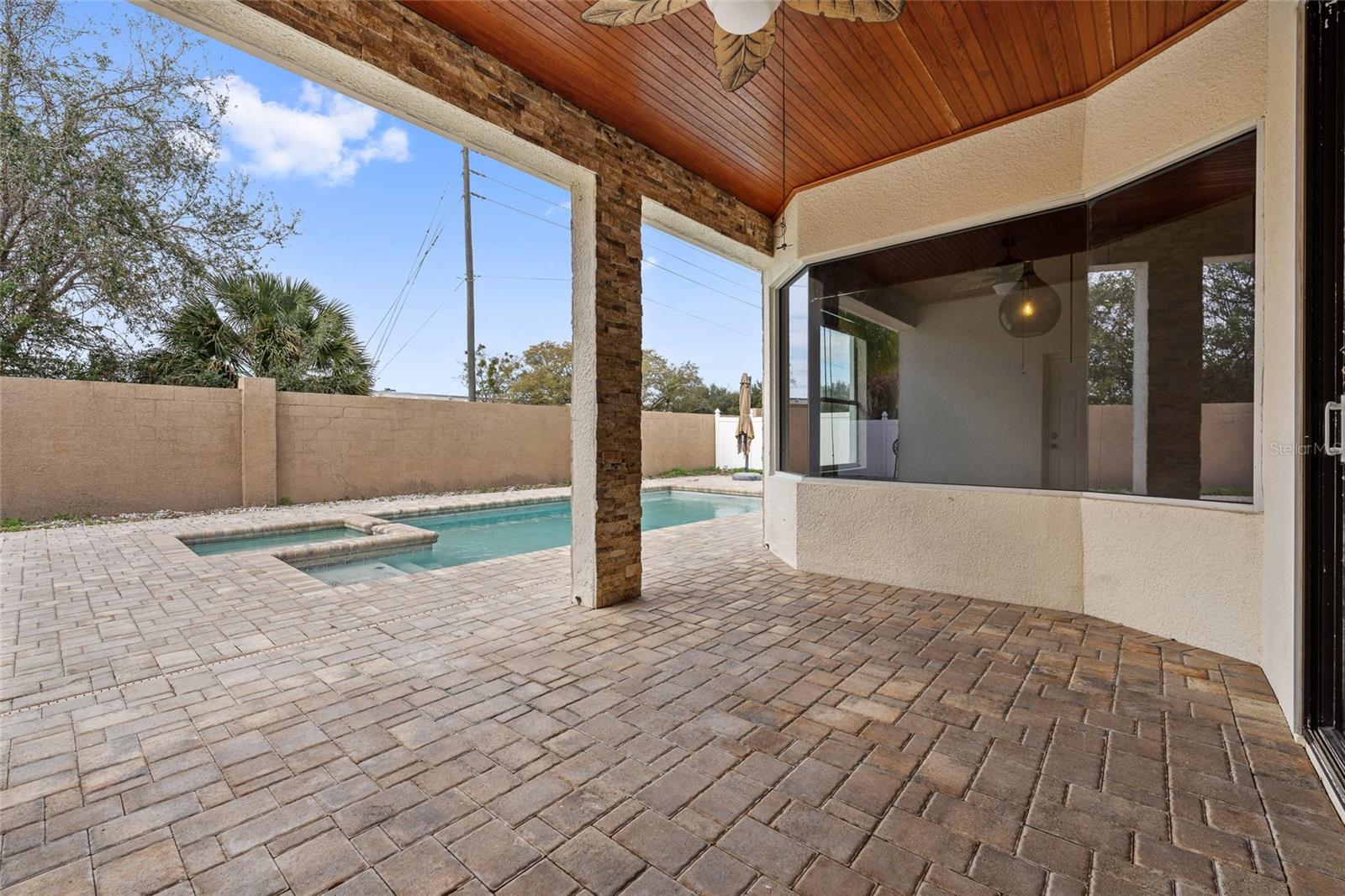 LANDINGS/LK GEORGE - Residential