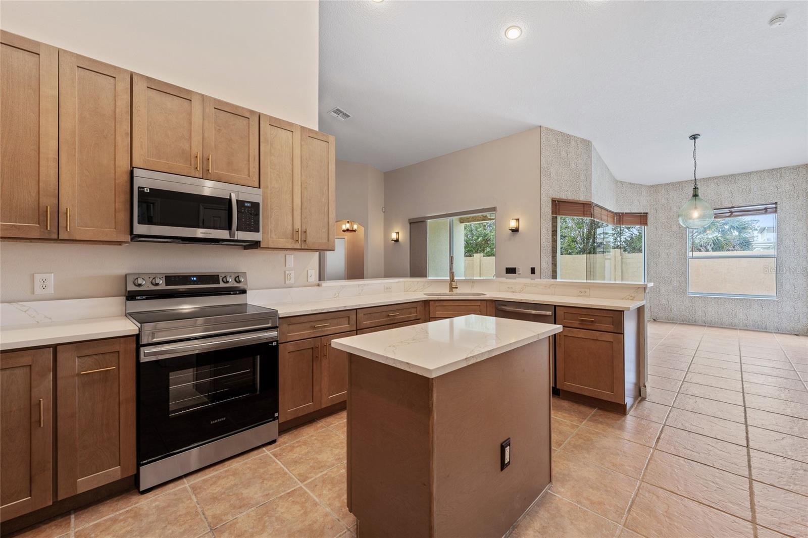 LANDINGS/LK GEORGE - Residential