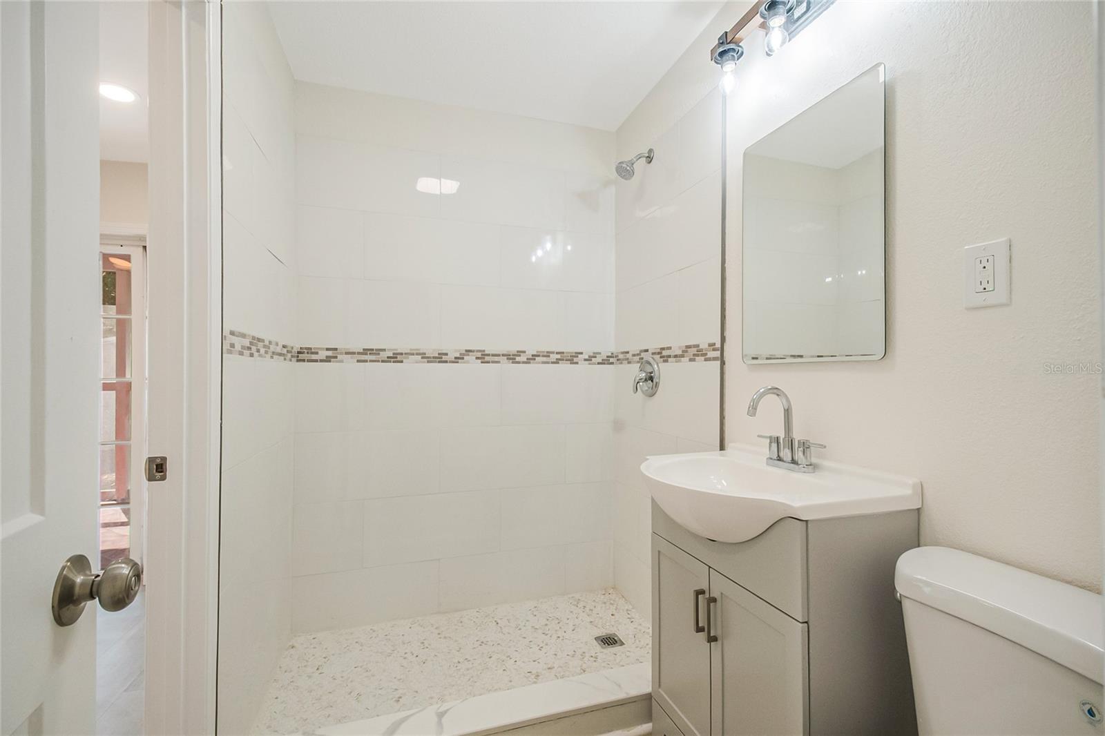 INDIAN RIVER SHORES SEC A - Residential