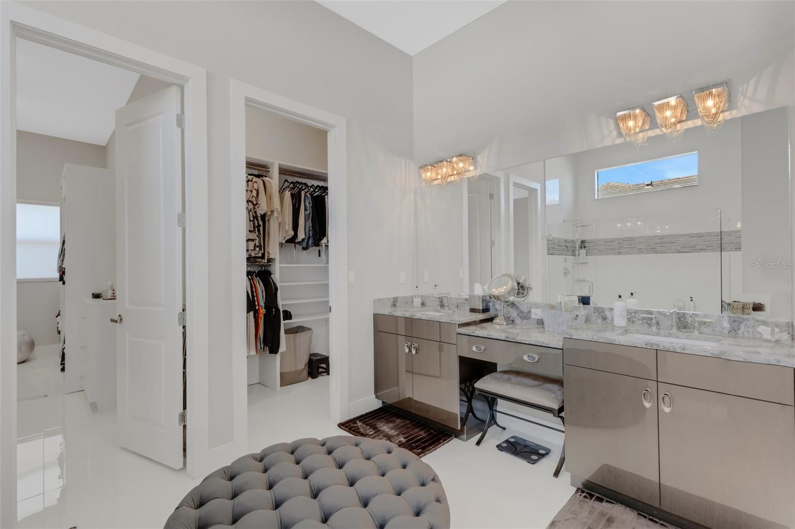 ARTISTRY PH 1A - Residential Lease