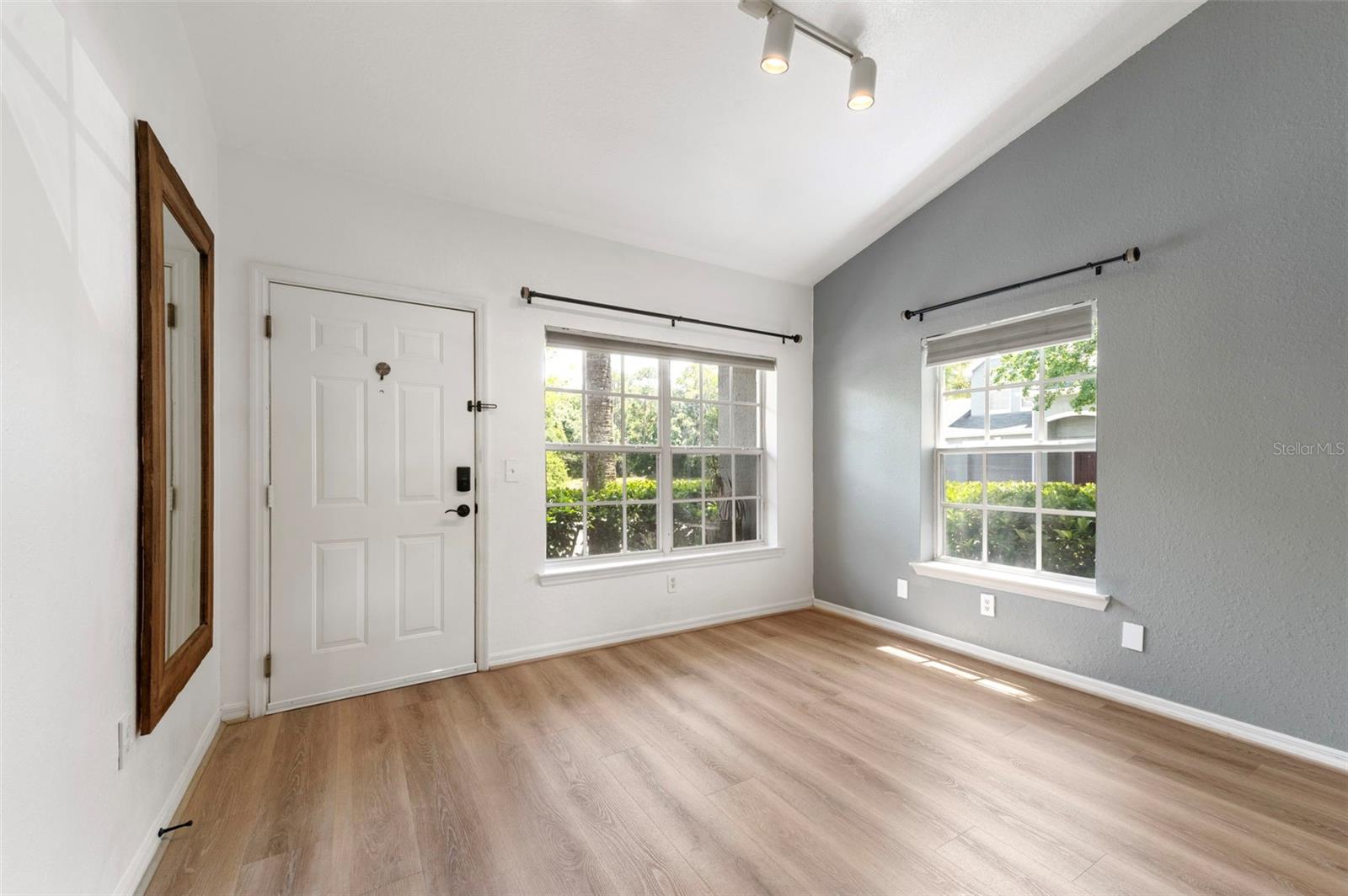 3638 TRAFALGAR WAY 101