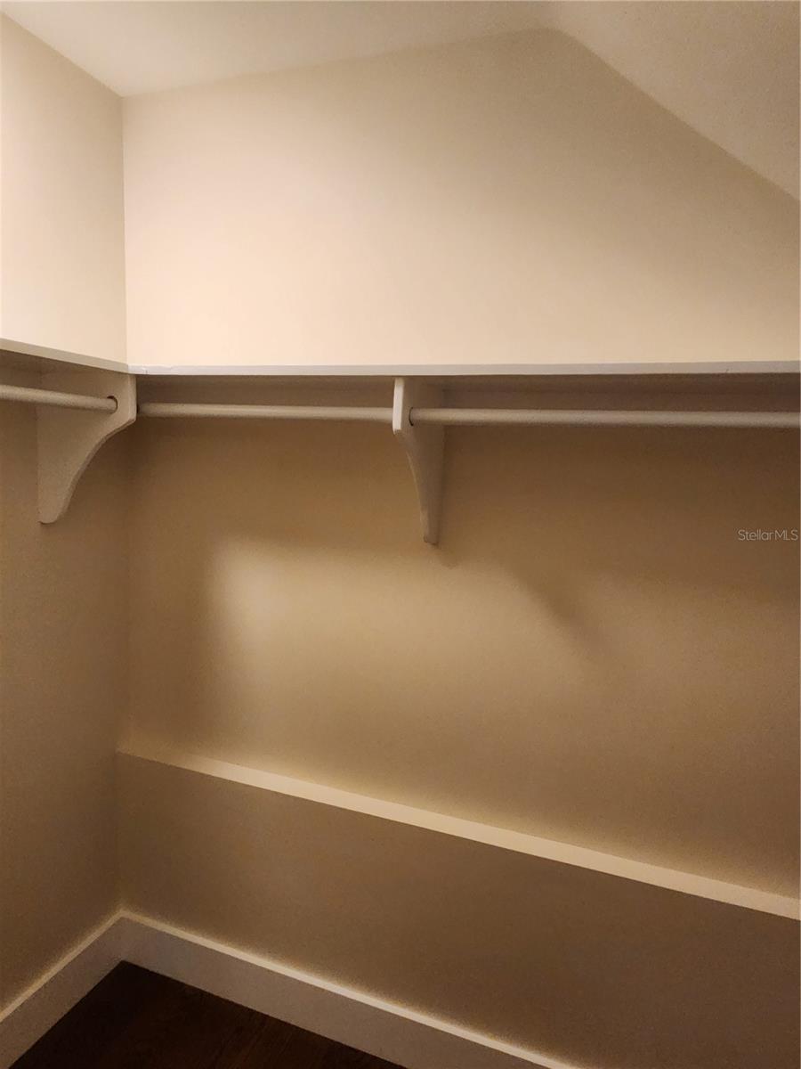 GOLDEN GATE POINT - Residential Lease