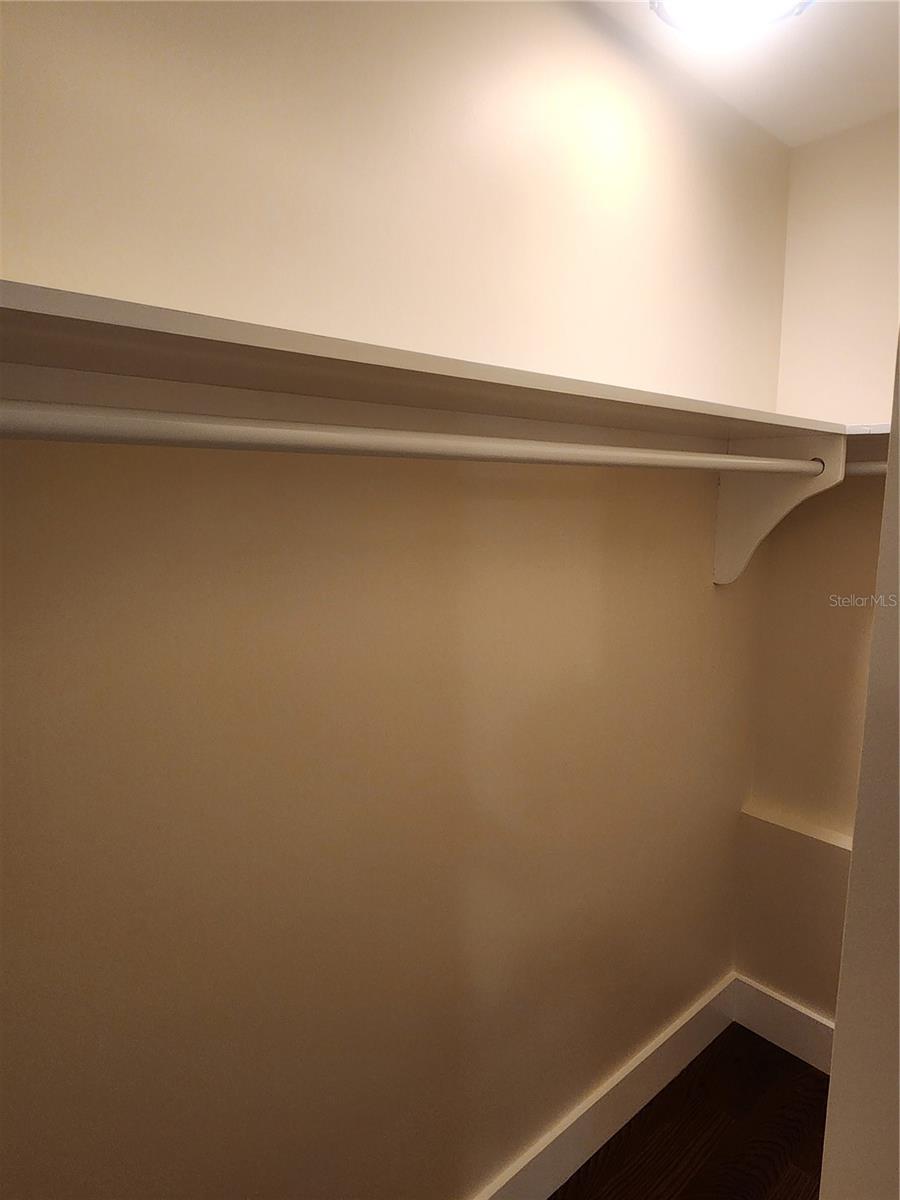 GOLDEN GATE POINT - Residential Lease