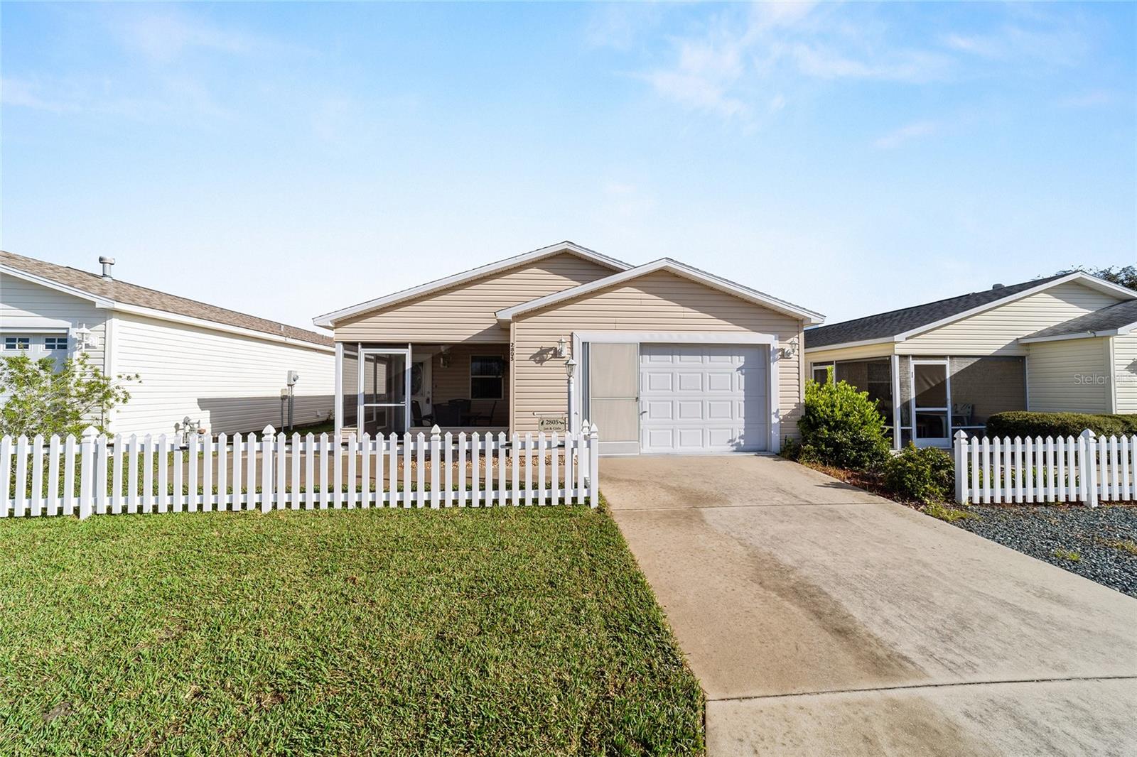 2805 BURGOS DRIVE