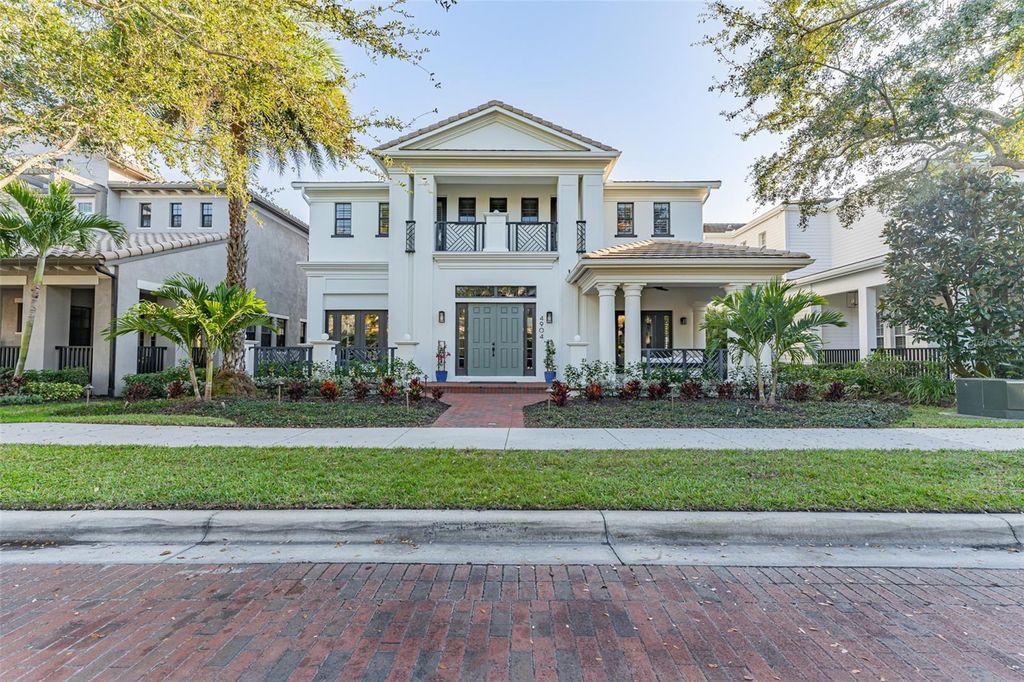 Photo of 4904 YACHT CLUB DRIVE, TAMPA, FL 33616 (MLS # T3430054)