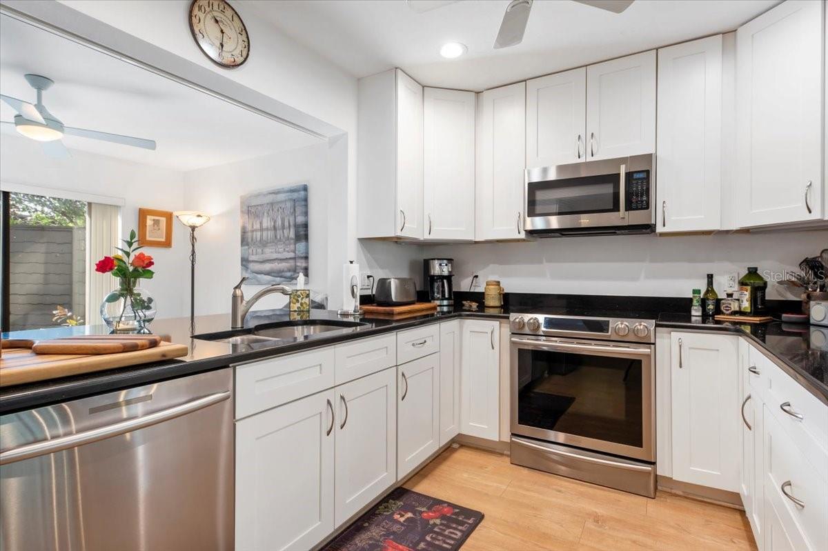 PELICAN COVE X - Residential